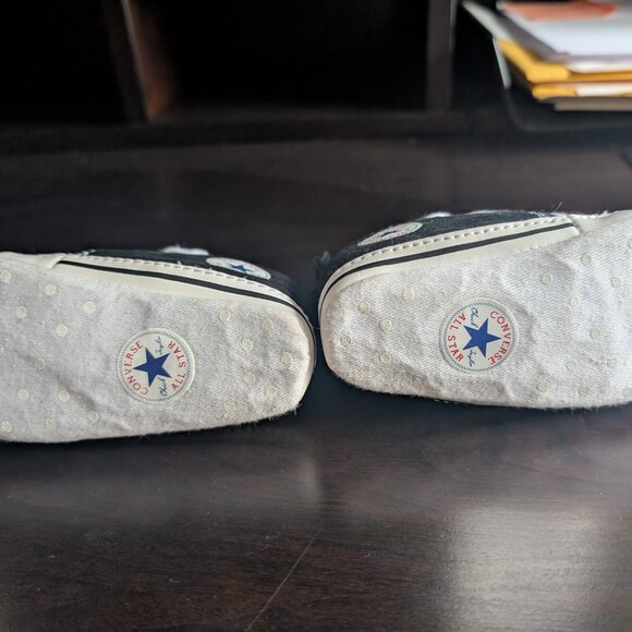 Converse High Tops Infant Sz 3 - Picture 2 of 5